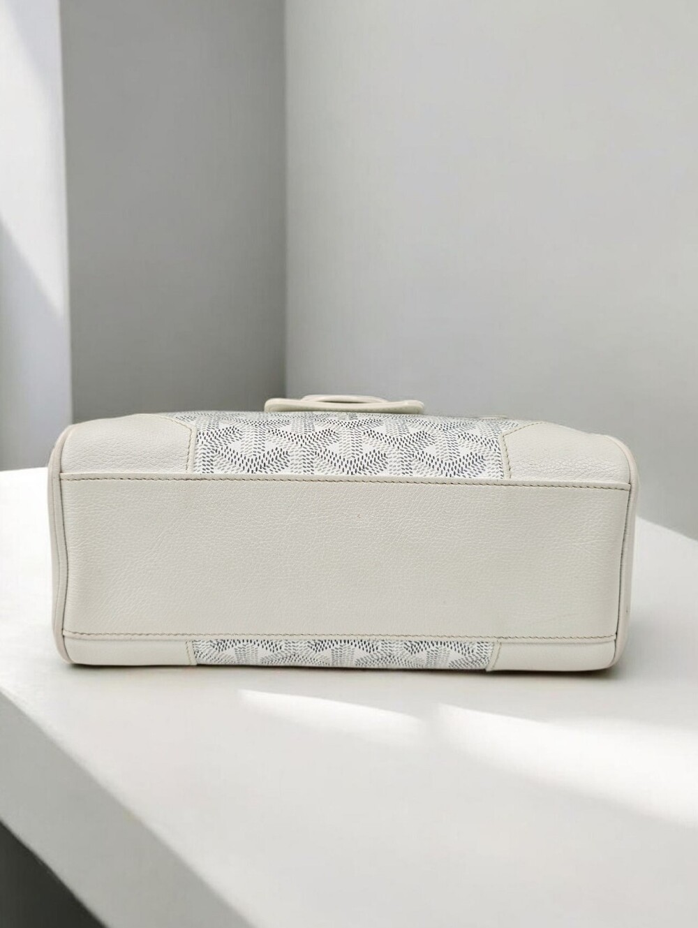 Goyard Saigon Mini Souple White Top Handle Crossbody Bag Full Set - Picture 9 of 16